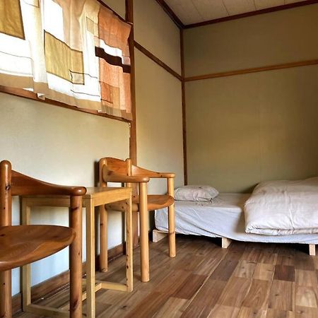 淡路島の古民家1棟貸切宿 サササウナ 薪ストーブサウナとタイハーブ蒸気浴 Bagian luar foto